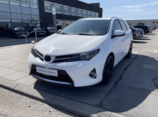 Toyota Auris 1,6 Valvematic T2+ 132HK Stc 6g