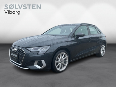 Audi A3 40 TFSi e Advanced Sportback S-tr. 5d