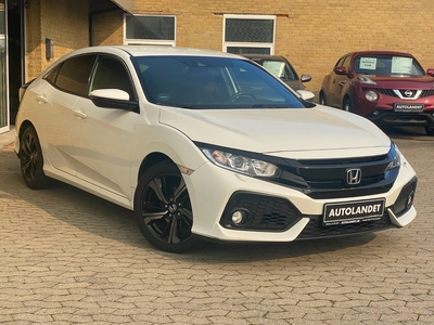 Honda Civic 1,0 VTEC Turbo Elegance CVT 5d