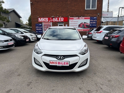 Hyundai i30 1,6 CRDi 110 Comfort Eco 5d