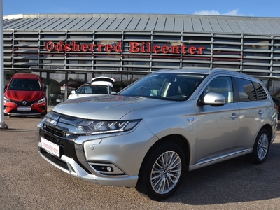 Mitsubishi Outlander 2,4 PHEV Intense CVT 4WD 5d