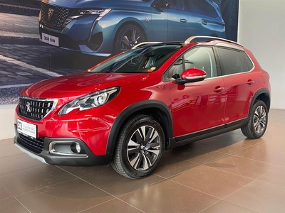 Peugeot 2008 1,6 BlueHDi 100 Allure Sky 5d