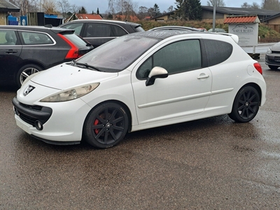 Peugeot 207 1,6 RC 3d