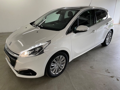 Peugeot 208 1,5 BlueHDi 100 Prestige 5d