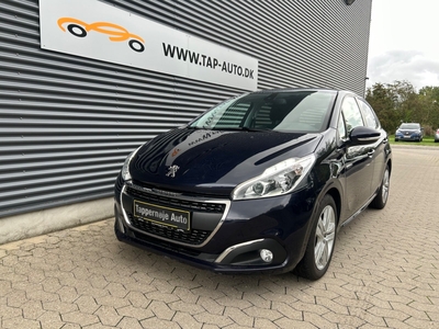 Peugeot 208 1,5 BlueHDi 100 Signature Sky 5d