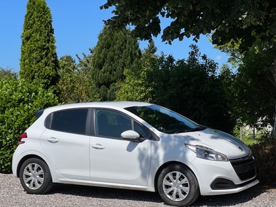 Peugeot 208 1,6 BlueHDi 100 Active 5d