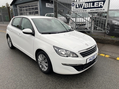 Peugeot 308 1,6 BlueHDi 120 Collection 5d