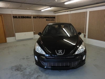 Peugeot 308 1,6 VTi Premium 5d