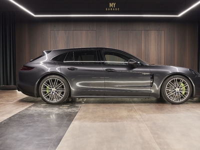 Porsche Panamera 4 2,9 E-Hybrid Sport Turismo PDK 5d