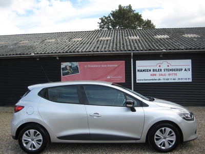 Renault Clio IV 1,2 16V Expression 5d