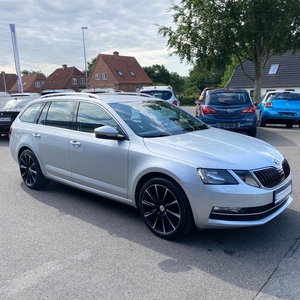 Skoda Octavia 1,6 TDi 115 Style Combi 5d