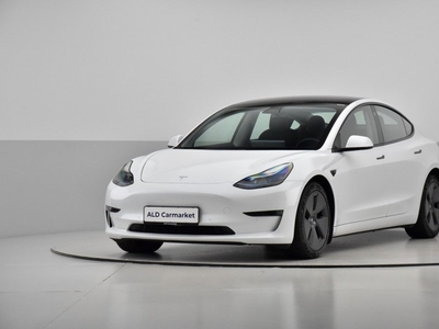 Tesla Model 3 Long Range AWD 4d