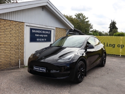 Tesla Model Y Long Range AWD 5d