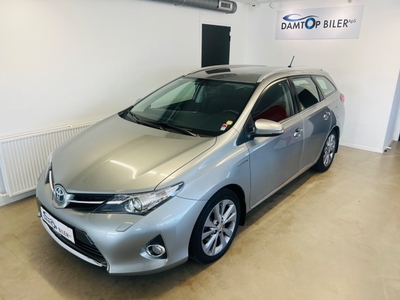 Toyota Auris 1,8 Hybrid H3 Touring Sports CVT 5d