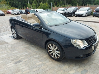 VW Eos 2,0 TFSi DSG 2d