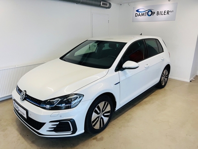 VW Golf VII 1,4 GTE DSG 5d