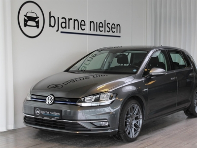 VW Golf VII 1,5 TSi 130 Comfortline DSG 5d