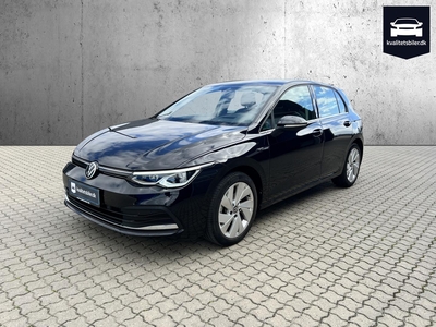 VW Golf VIII 1,5 eTSi 150 Style DSG 5d