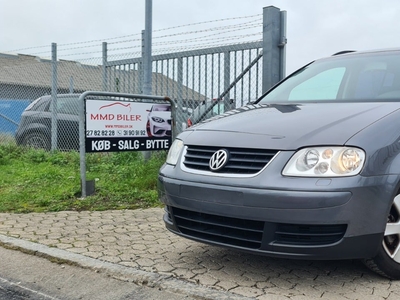 VW Touran 1,9 TDi 105 Highline DSG 5d