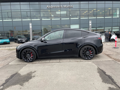 Tesla Model Y EL Performance AWD 534HK 5d Aut.