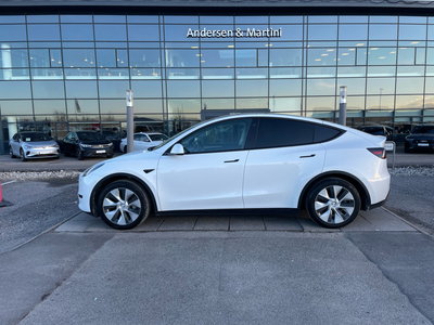 Tesla Model Y EL Standard Range 299HK 5d Aut.