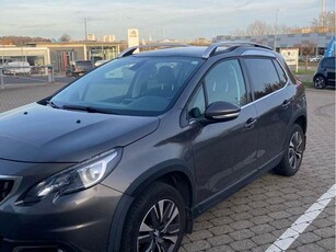 Peugeot 2008 1,6 BlueHDi 120 Allure Sky