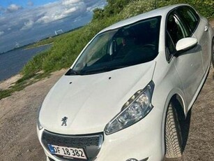 Peugeot 208 1,2 VTi Allure