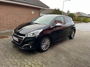 Peugeot 208 1,6 BlueHDI 100 hk 5D