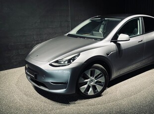 Tesla Model Y Long Range AWD 5d