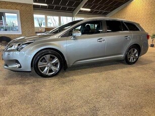 Toyota Avensis 1,8 VVT-i T2 Premium stc.