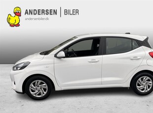 Hyundai i10 1,0 Essential AMT 67HK 5d Aut.