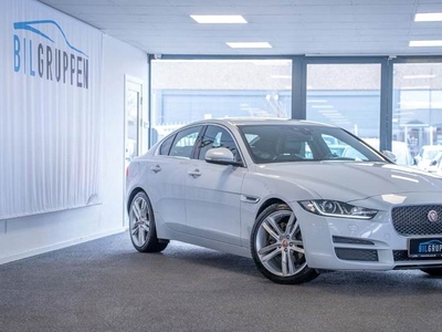 Jaguar XE 2,0 D180 Prestige aut.