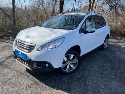 Peugeot 2008 1,2 VTi 82 Style 5d