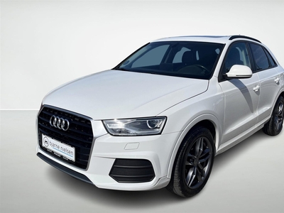 Audi Q3 2,0 TFSi 200 S-line S-tr. 5d