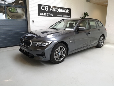 BMW 330e 2,0 Touring Sport Line aut. 5d