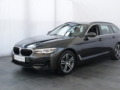 BMW 530e 2,0 Touring Sport Line aut. 5d