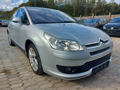 Citroën C4 2,0 16V 143 VTR+ 5d