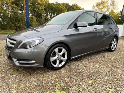 Mercedes B200