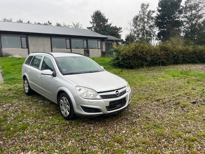 Opel Astra 1,6 16V 115 Enjoy Wagon 5d