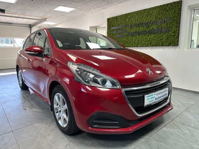 Peugeot 208 1,2 VTi 82 Allure Sky 5d