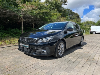 Peugeot 308 1,5 BlueHDi 130 Allure+ 5d