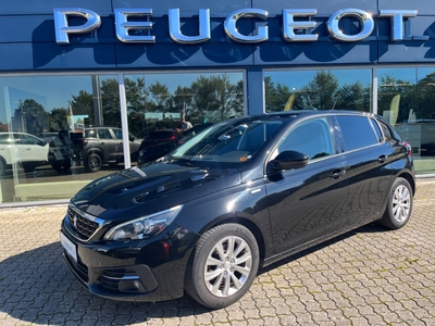 Peugeot 308 1,5 BlueHDi 130 Style+ 5d