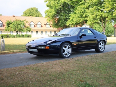 Porsche 928 5,0 S4 aut. 3d