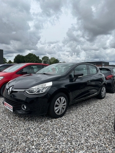 Renault Clio IV 1,2 16V Expression 5d