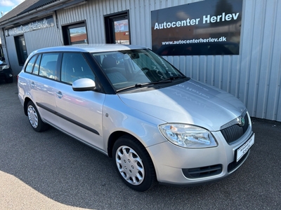 Skoda Fabia 1,4 16V Ambiente Combi 5d