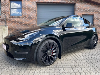 Tesla Model Y Performance AWD 5d