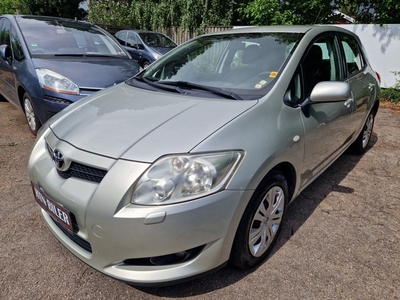 Toyota Auris 1,6 Luna 5d