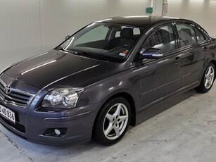 Toyota Avensis 2,0 VVT-i Sol