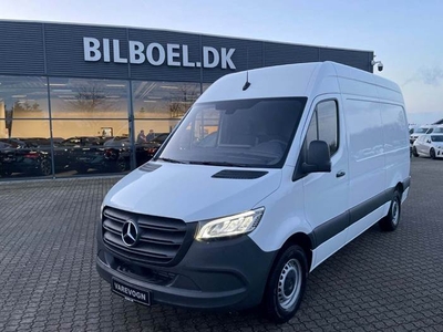 Mercedes Sprinter 319 2,0 CDi A2 Kassevogn aut. RWD