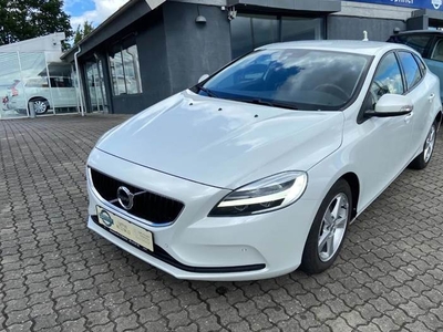 Volvo V40 2,0 D2 Eco Kinetic 120HK 5d 6g